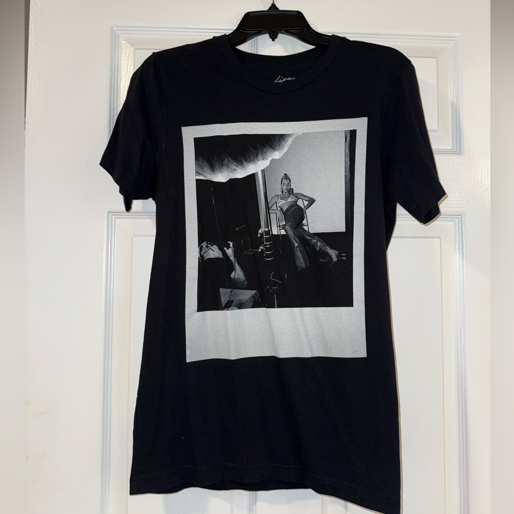 New Never Worn Dua Lipa Future Nostalgia World Tour Graphic T- Shirt Size M 🖤